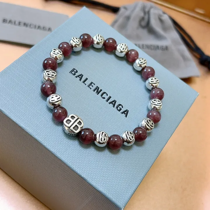 スーパーコピー バレンシアガ キーホルダー