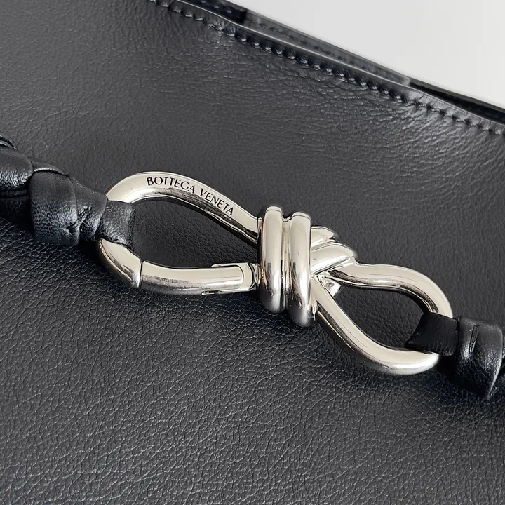 スーパーコピー ボッテガ ヴェネタ キーホルダー