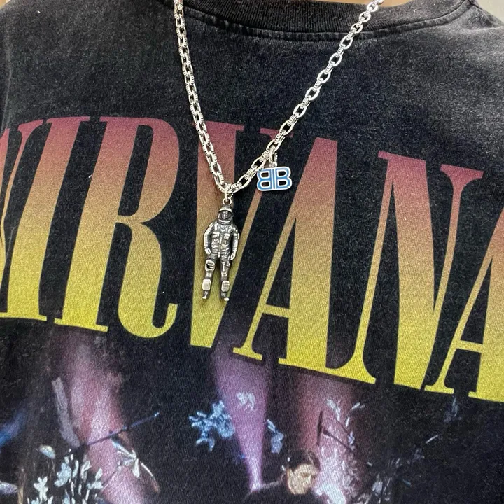 スーパーコピー バレンシアガ キーホルダー