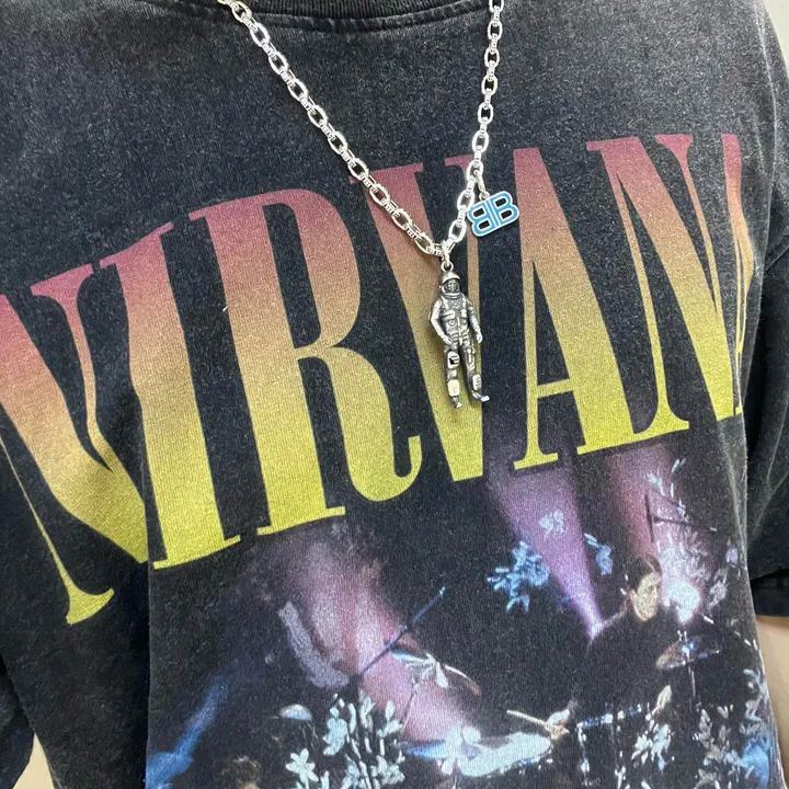 スーパーコピー バレンシアガ キーホルダー