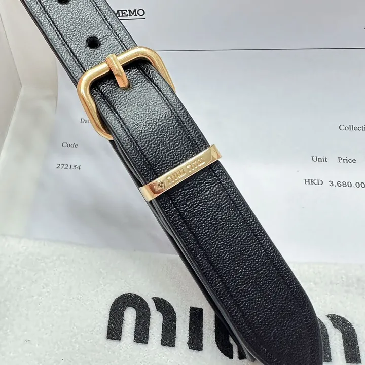 スーパーコピー ミュウミュウ キーホルダー