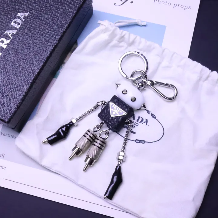 スーパーコピー バレンシアガ キーホルダー