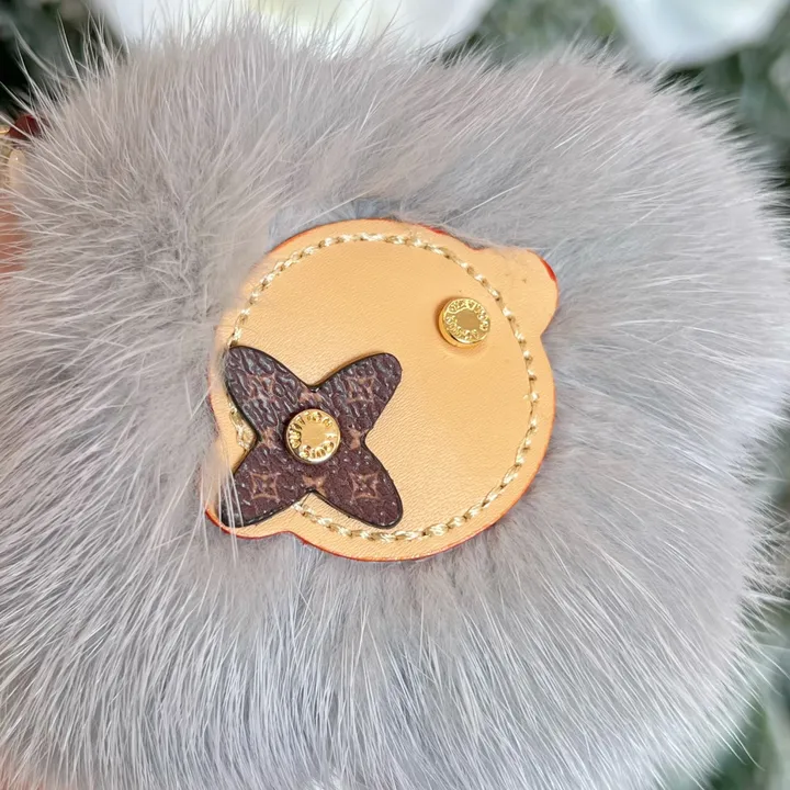 スーパーコピー ルイヴィトン キーホルダー