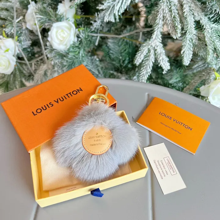 スーパーコピー ルイヴィトン キーホルダー