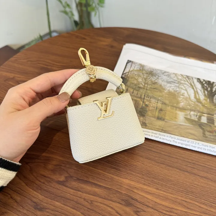 スーパーコピー ルイヴィトン キーホルダー