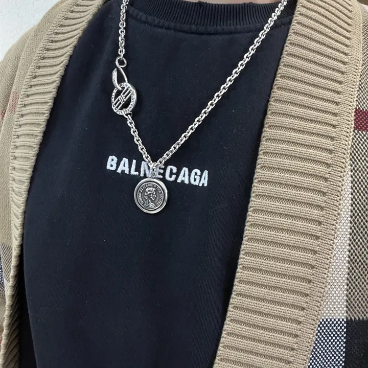 スーパーコピー バレンシアガ キーホルダー