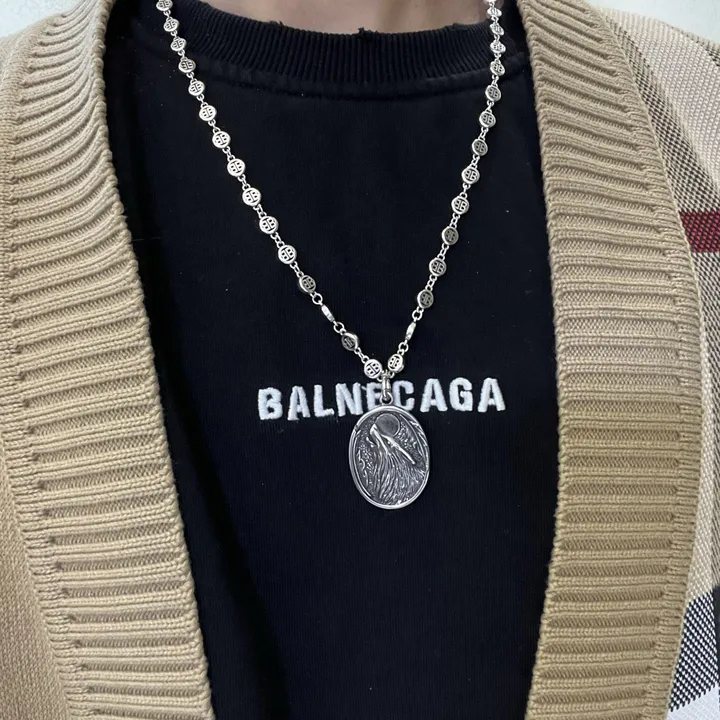 スーパーコピー バレンシアガ キーホルダー