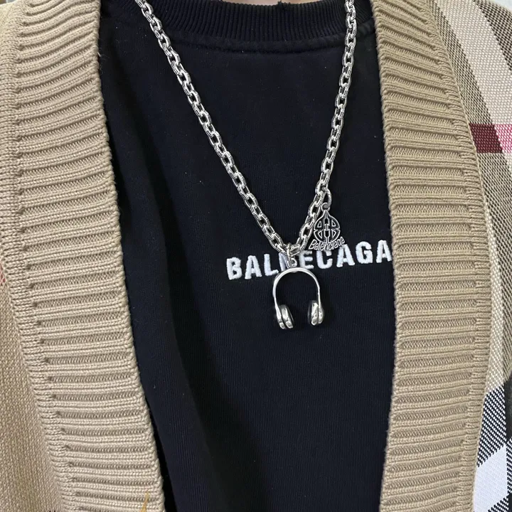 スーパーコピー バレンシアガ キーホルダー