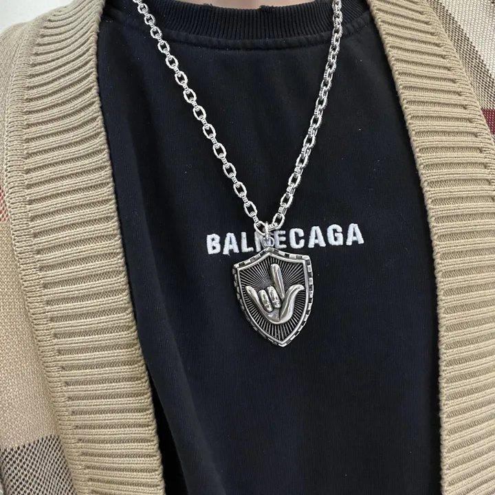 スーパーコピー バレンシアガ キーホルダー