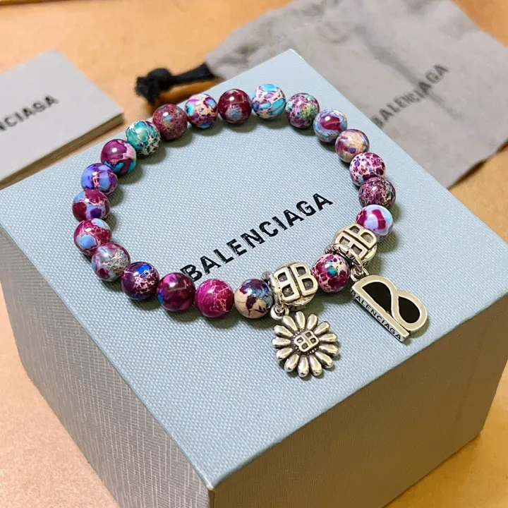 スーパーコピー バレンシアガ キーホルダー