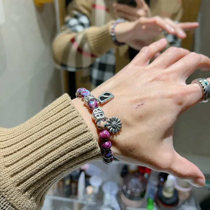 スーパーコピー バレンシアガ キーホルダー