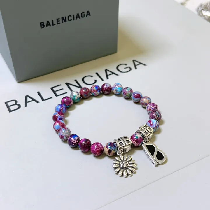 スーパーコピー バレンシアガ キーホルダー