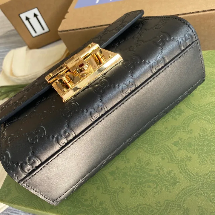 スーパーコピー グッチ キーホルダー