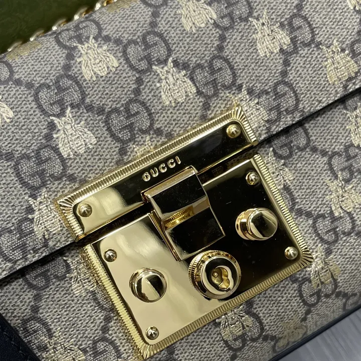 スーパーコピー グッチ キーホルダー