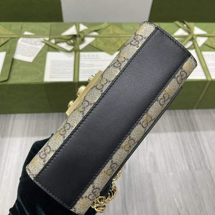 スーパーコピー グッチ キーホルダー