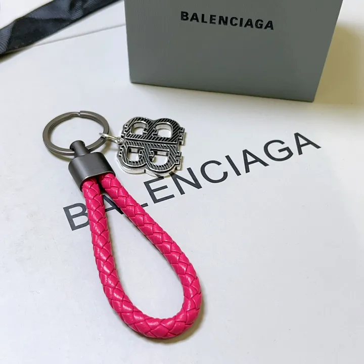 スーパーコピー バレンシアガ キーホルダー