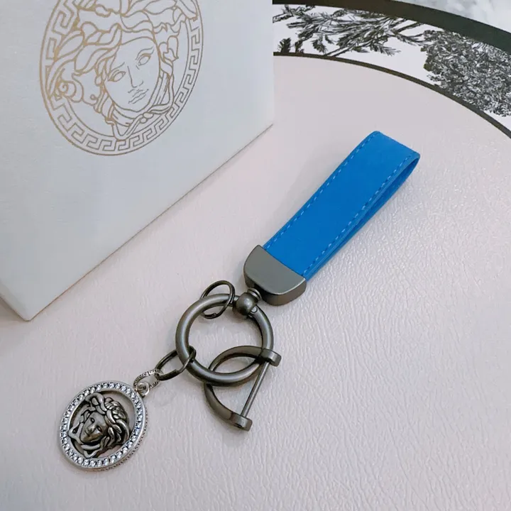 スーパーコピー プラダ キーホルダー