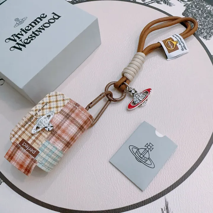 スーパーコピー ヴィヴィアン・ウエストウッド キーホルダー
