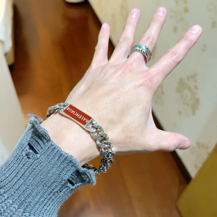 スーパーコピー バレンシアガ キーホルダー