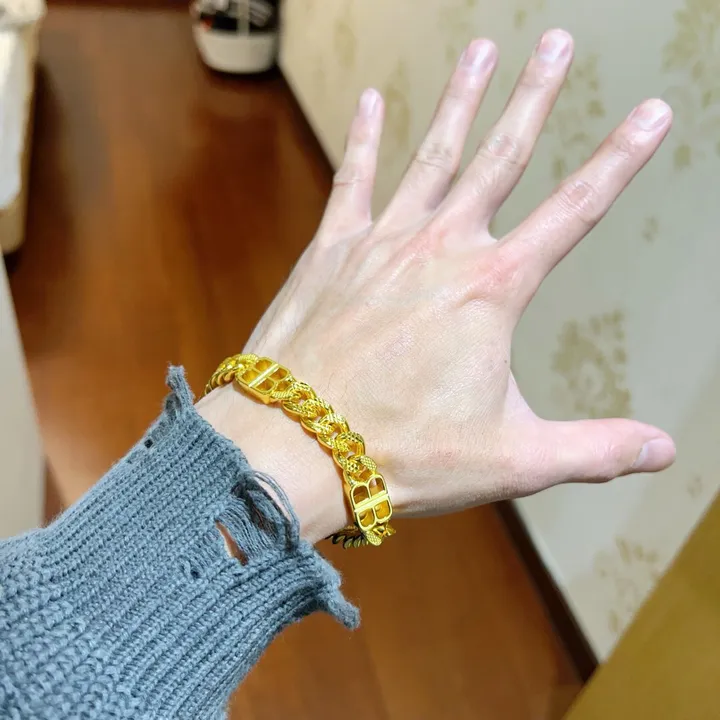 スーパーコピー バレンシアガ キーホルダー