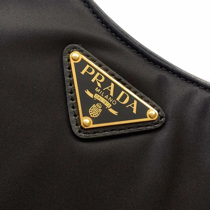 スーパーコピー バレンシアガ キーホルダー