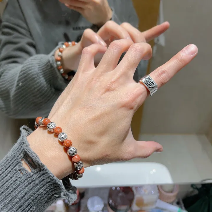 スーパーコピー バレンシアガ キーホルダー