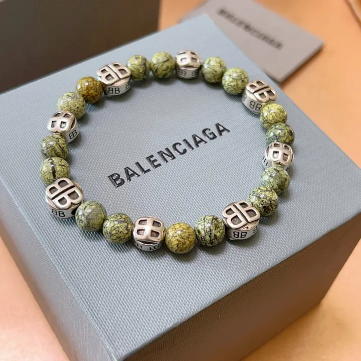 スーパーコピー バレンシアガ キーホルダー