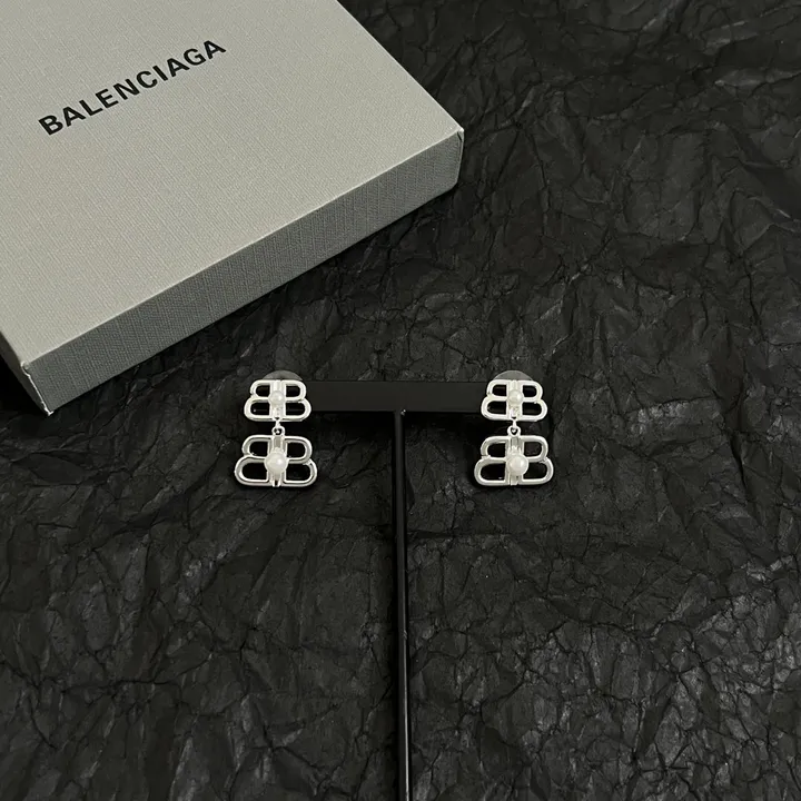 スーパーコピー バレンシアガ キーホルダー