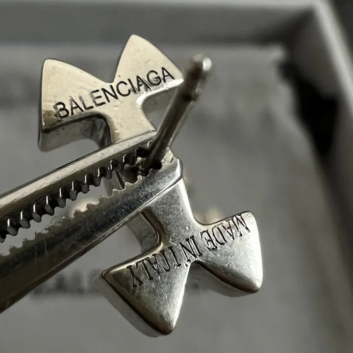 スーパーコピー バレンシアガ キーホルダー