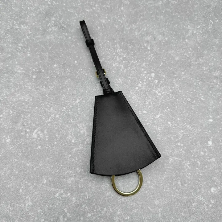 スーパーコピー ミュウミュウ キーホルダー