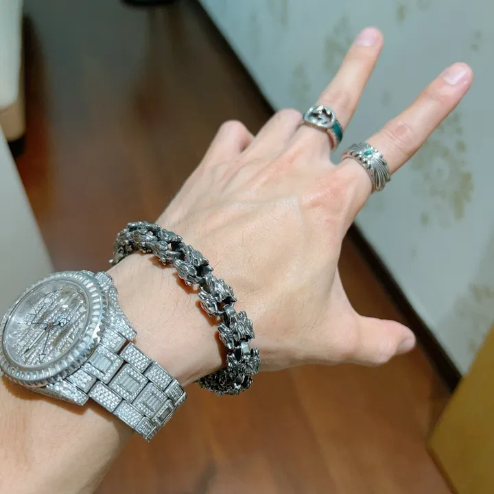 スーパーコピー バレンシアガ キーホルダー