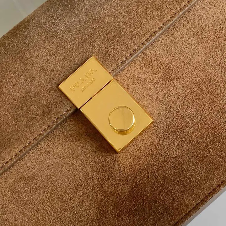 スーパーコピー バレンシアガ キーホルダー