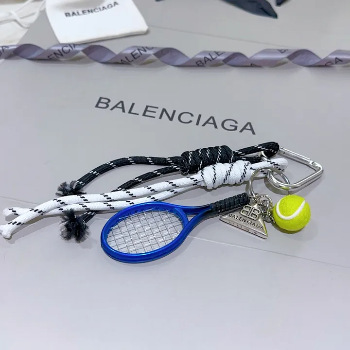 スーパーコピー バレンシアガ キーホルダー