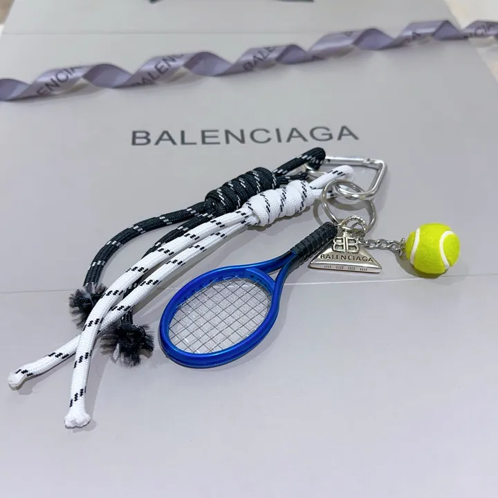 スーパーコピー バレンシアガ キーホルダー