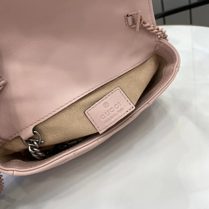 スーパーコピー ルイヴィトン キーホルダー