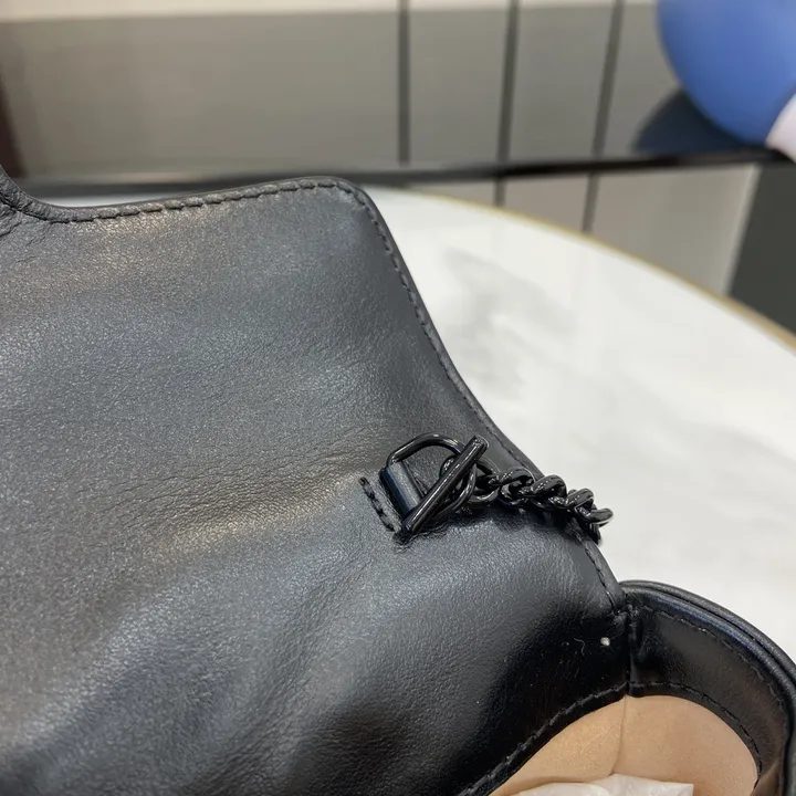 スーパーコピー グッチ キーホルダー