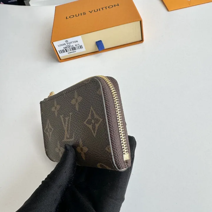 スーパーコピー ルイヴィトン キーホルダー