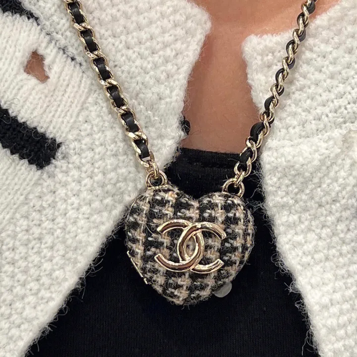 スーパーコピー シャネル キーホルダー