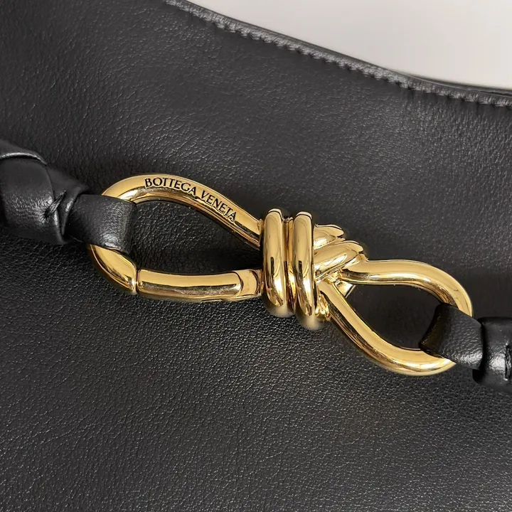 スーパーコピー ボッテガ ヴェネタ キーホルダー