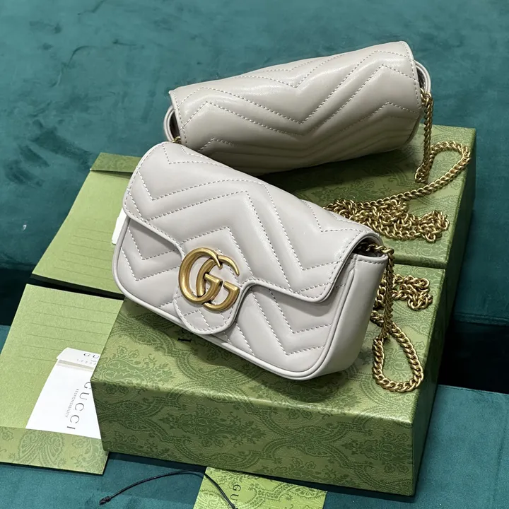 スーパーコピー グッチ キーホルダー