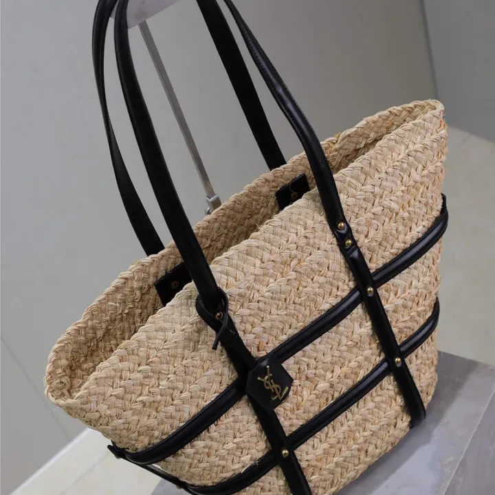 スーパーコピー イブサンローラン キーホルダー