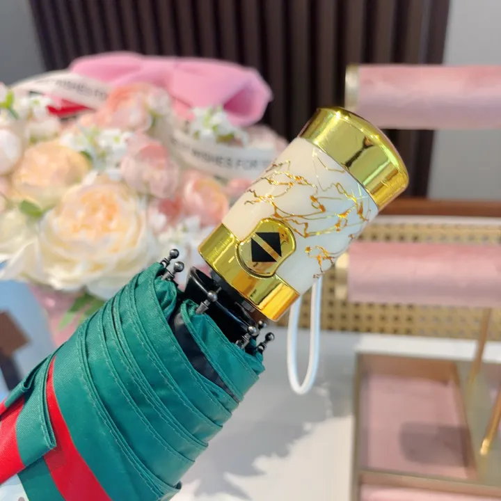 スーパーコピー グッチ 傘