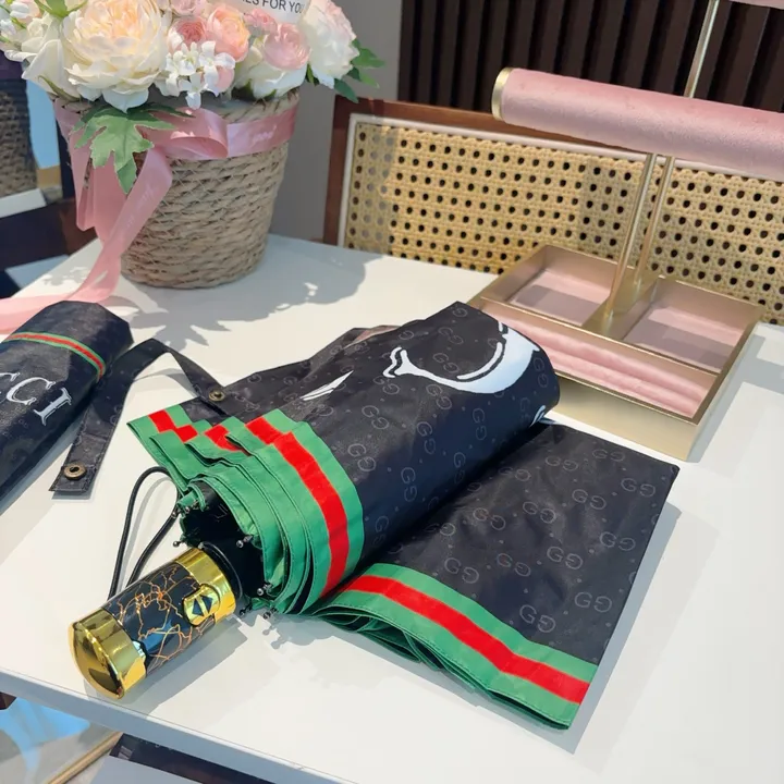 スーパーコピー グッチ 傘