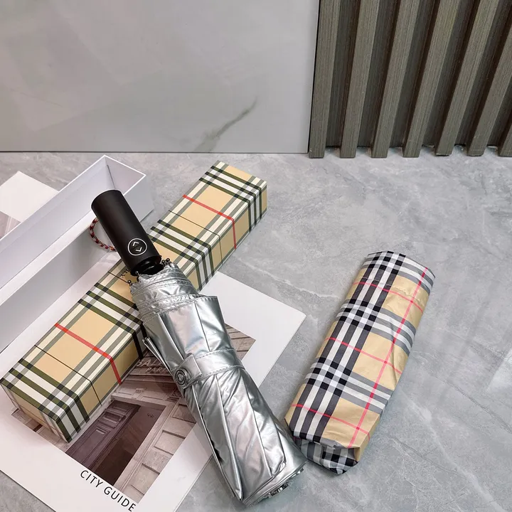 スーパーコピー バーバリー ス 傘