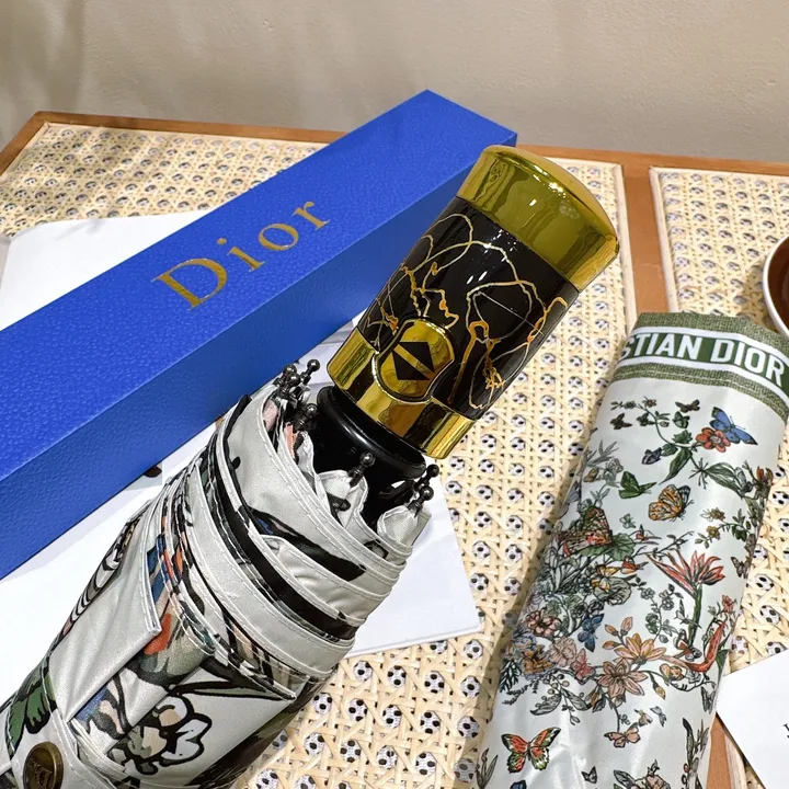 スーパーコピー ディオール 傘