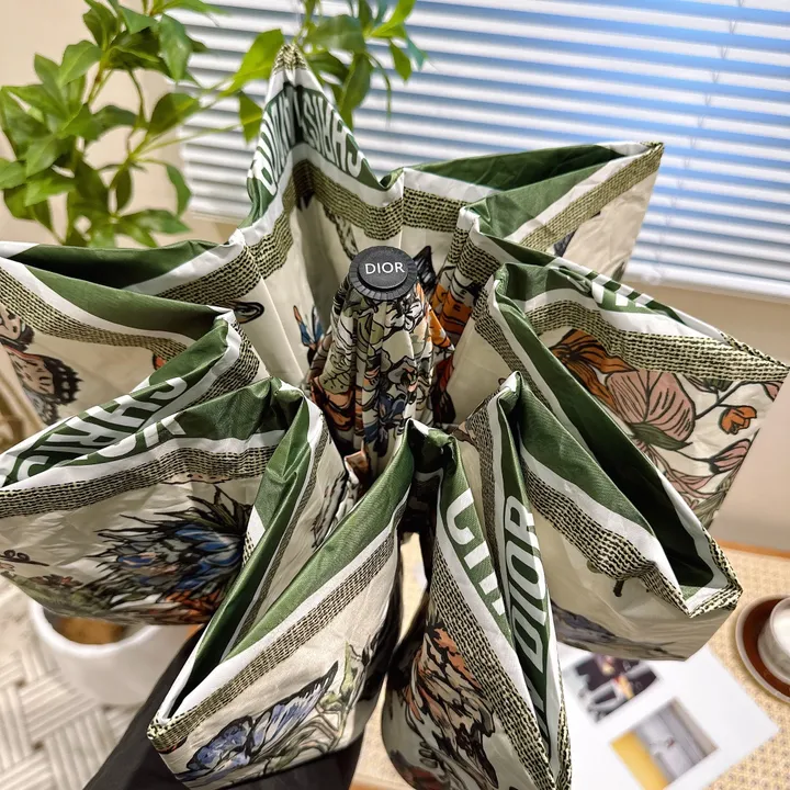 スーパーコピー ディオール 傘