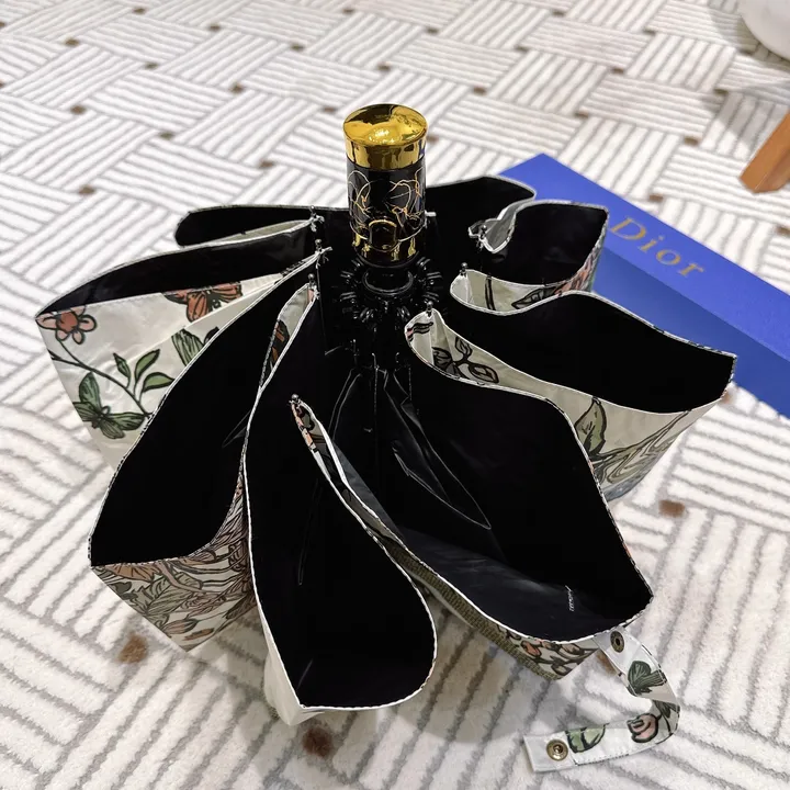 スーパーコピー ディオール 傘