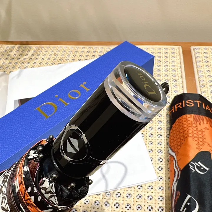 スーパーコピー ディオール 傘