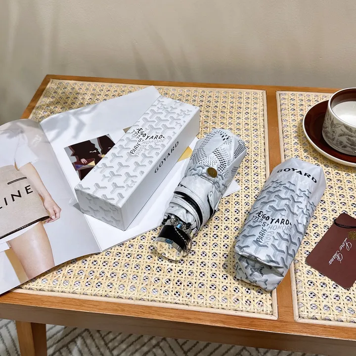 スーパーコピー ゴヤール 傘