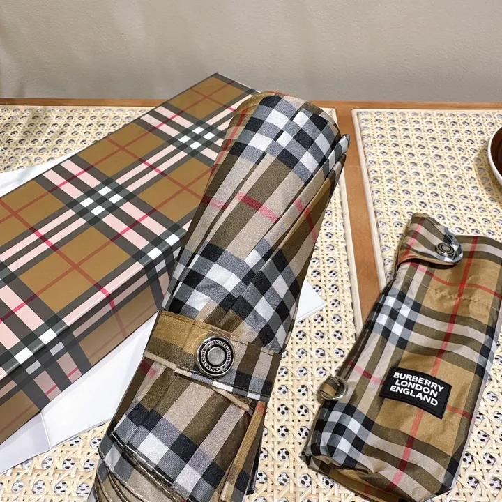 スーパーコピー バーバリー ス 傘